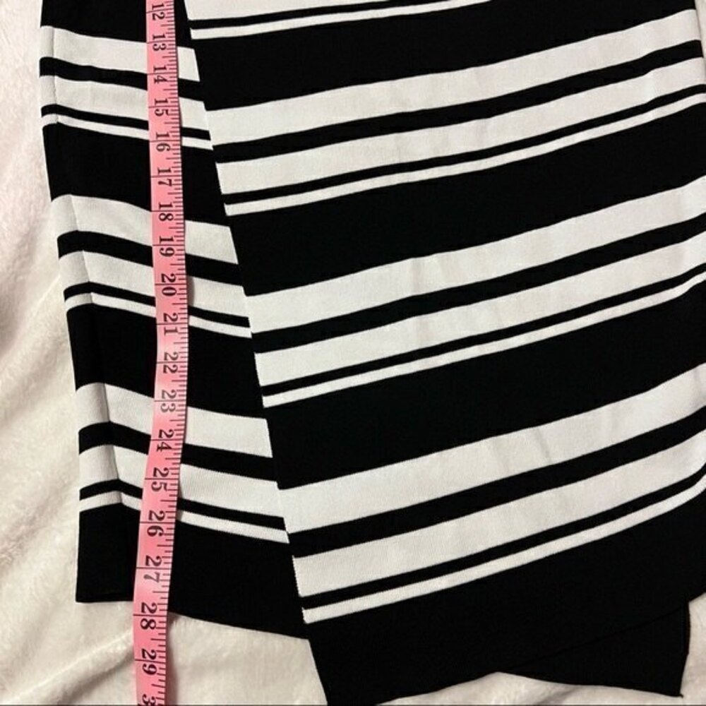 Jennifer Lopez Women's Skirt‎ with Asymmetric Hem, Size L, Black White - Picture 5 of 6